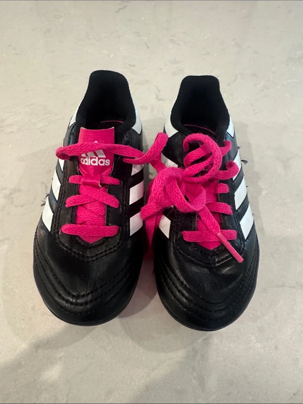adidas Kids Black & Pink Soccer Cleats Size 10